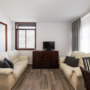 https://villa-el-trbol-de-4-hojas-junto-al-mar-piscina-privada.in-canary-islands.com